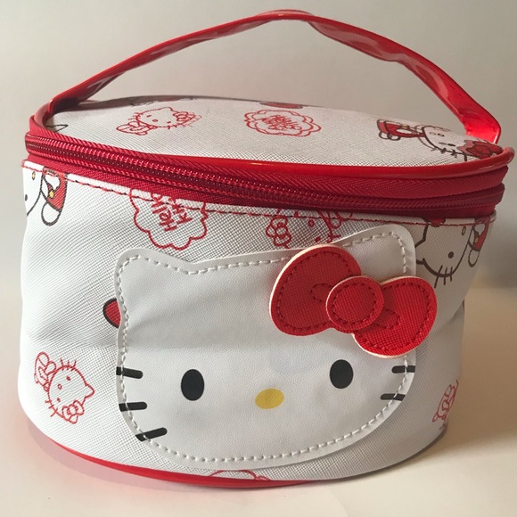 Hello Kitty Bags - Picture 2 of 10